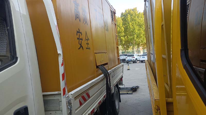 江口如何判断柴油发电机组和UPS电源的切换时间是否符合要求？