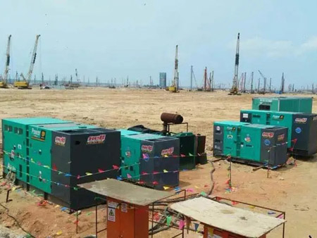 江口测量水冷式机油散热器密封件尺寸的具体步骤是什么？